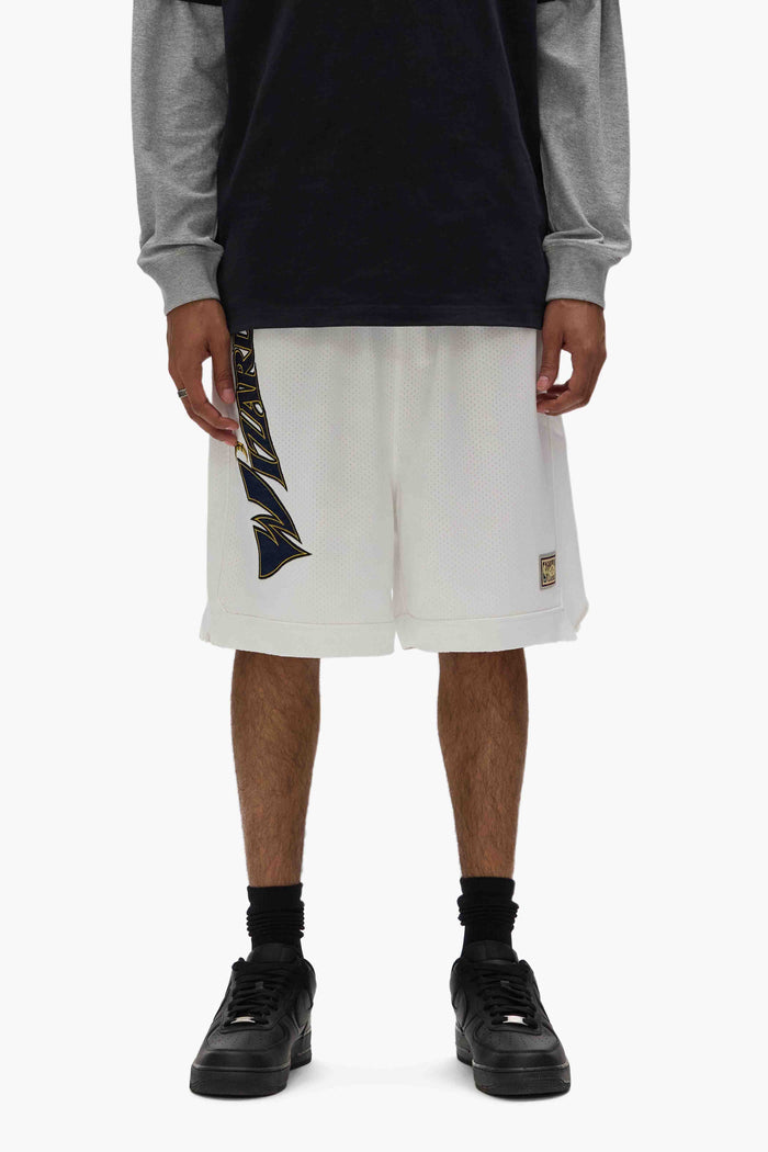Wizards Mesh Shorts with elastic waistband and drawcords in athletic-inspired style.