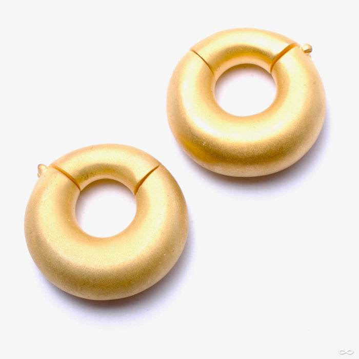 Ziggy from Maya Jewelry in yellow gold